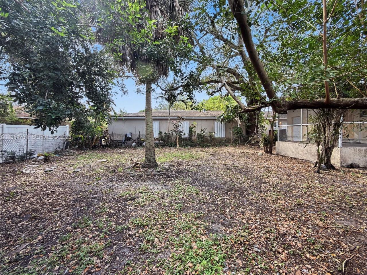 4711 NW 16th Ave, Miami, FL 33142 Photo