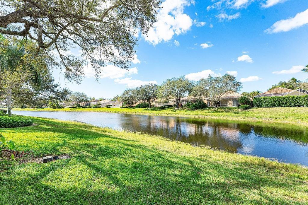 2841 Livingston Lane, West Palm Beach, FL 33411 Photo