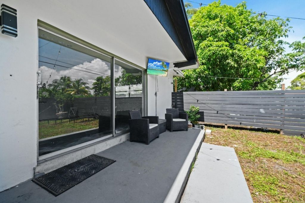 739 NE 13th Court, Fort Lauderdale, FL 33304 Photo