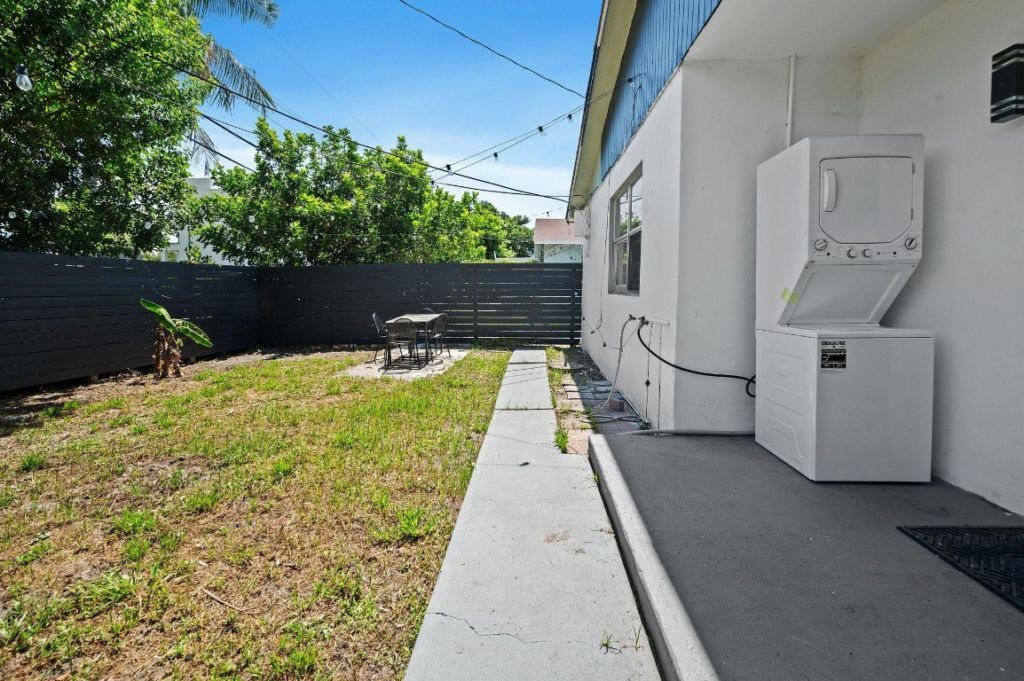 739 NE 13th Court, Fort Lauderdale, FL 33304 Photo
