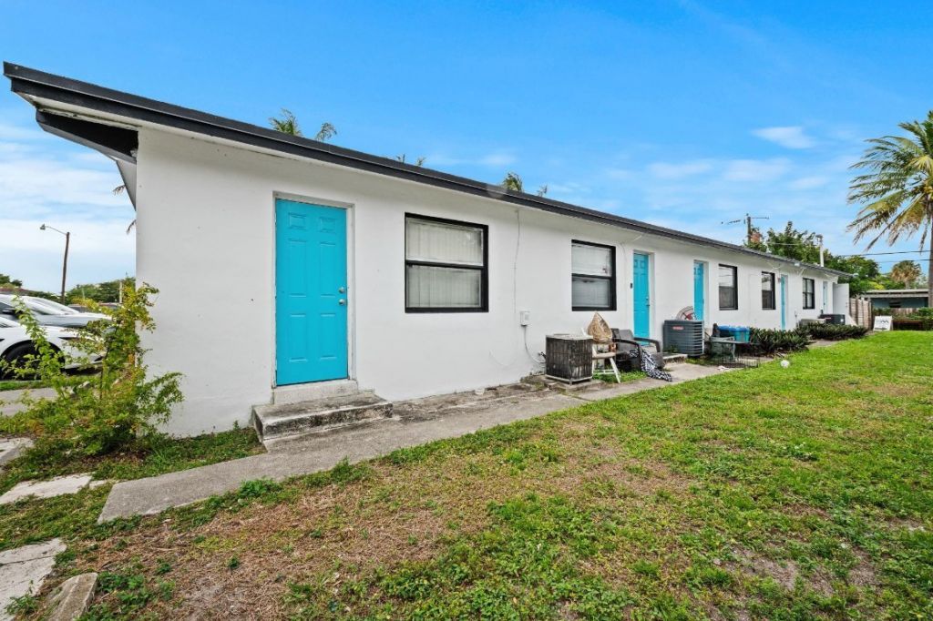 739 NE 13th Court, Fort Lauderdale, FL 33304 Photo