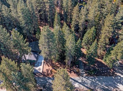 672 Tata Lane, South Lake Tahoe, CA 96150 Photo