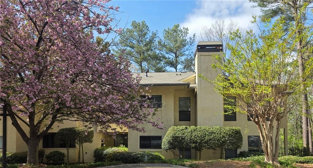 309 Comeragh Se, Smyrna, GA 30080 Main Photo