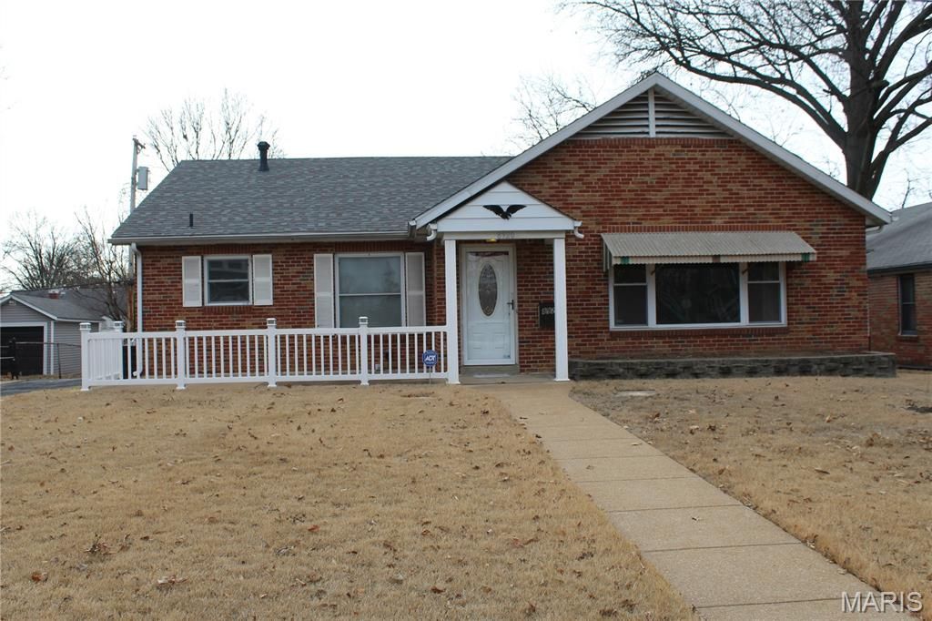 8920 Lackland Road, Overland, MO 63114 Main Photo