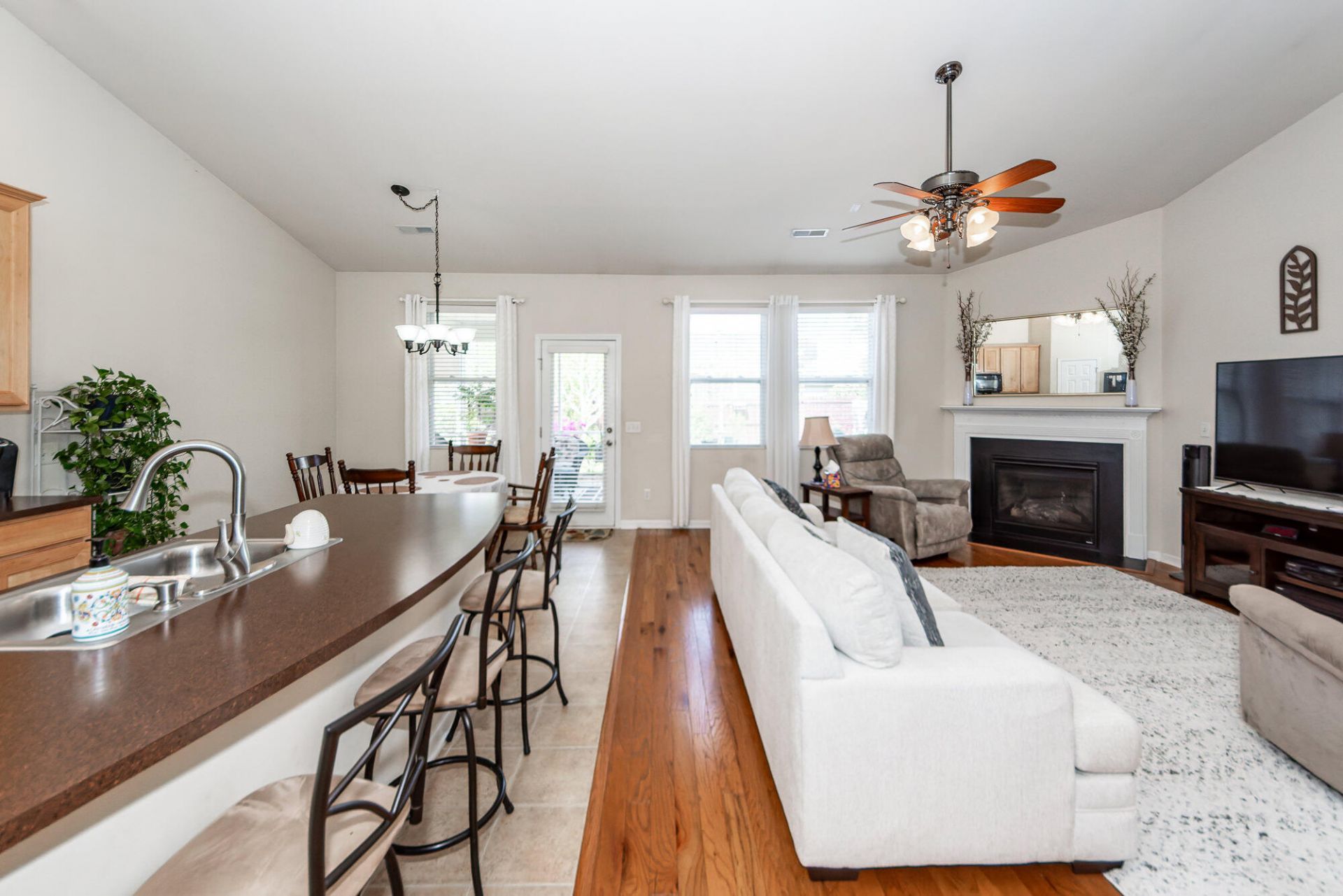 3102 Cold Harbor Way Photo 9