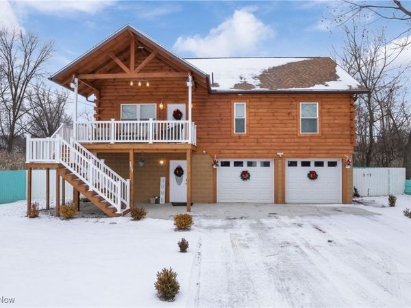 3462 Dollar Drive, Coventry, OH 44319