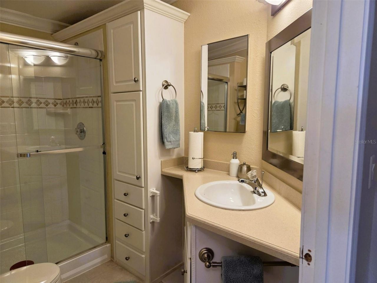 3213 Pink Oak Terrace, Sarasota, FL 34237 Photo