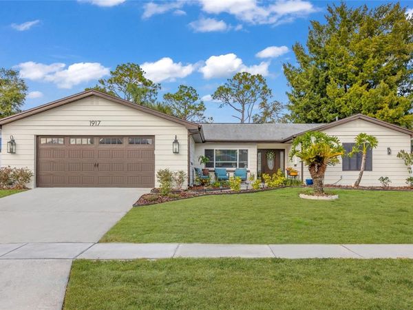 1917 HEWETT LANE, MAITLAND, FL 32751