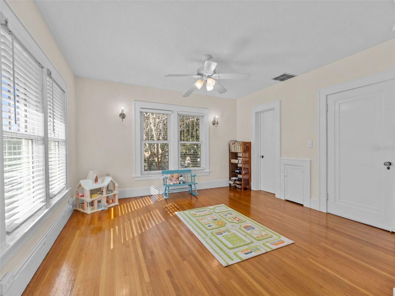 231 72nd Street N, Saint Petersburg, FL 33710 Photo