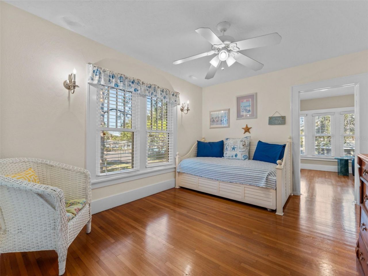 231 72nd Street N, Saint Petersburg, FL 33710 Photo