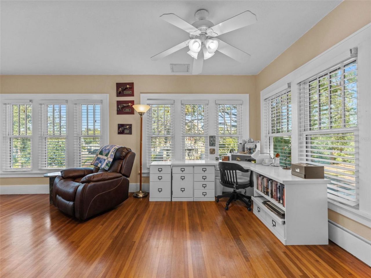 231 72nd Street N, Saint Petersburg, FL 33710 Photo