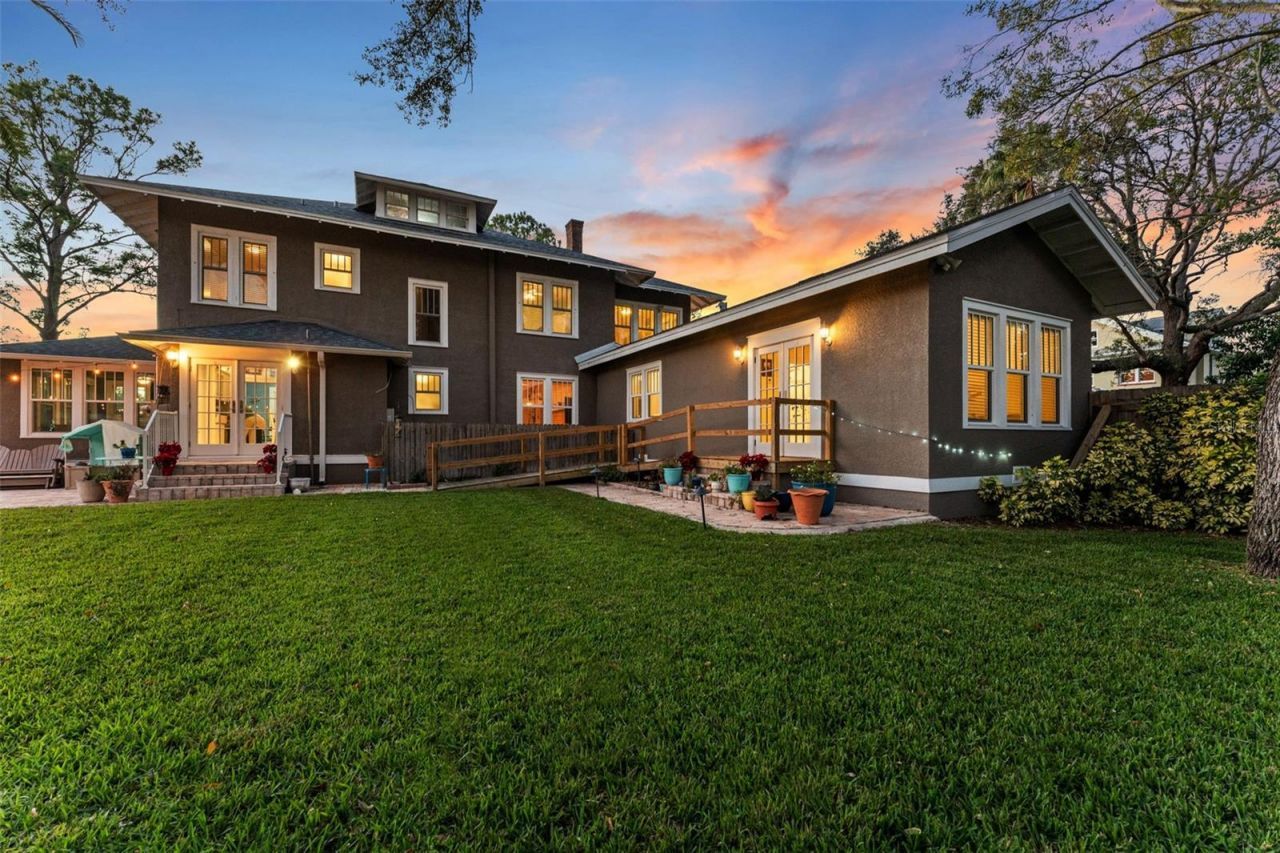 231 72nd Street N, Saint Petersburg, FL 33710 Photo