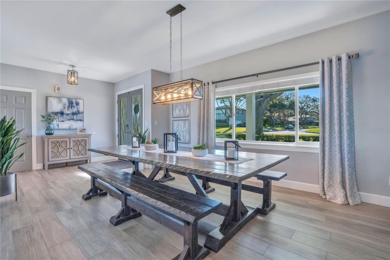 3433 Cullen Lake Shore Drive, Belle Isle, FL 32812 Photo