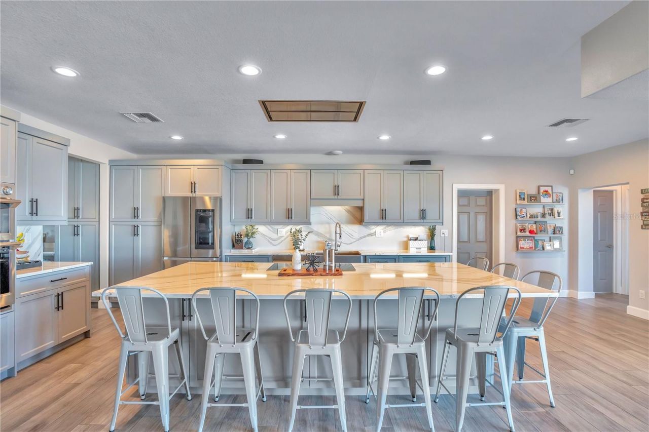 3433 Cullen Lake Shore Drive, Belle Isle, FL 32812 Photo