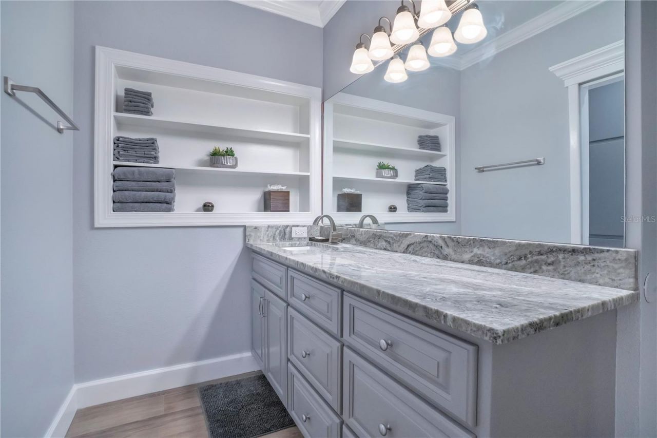 3433 Cullen Lake Shore Drive, Belle Isle, FL 32812 Photo