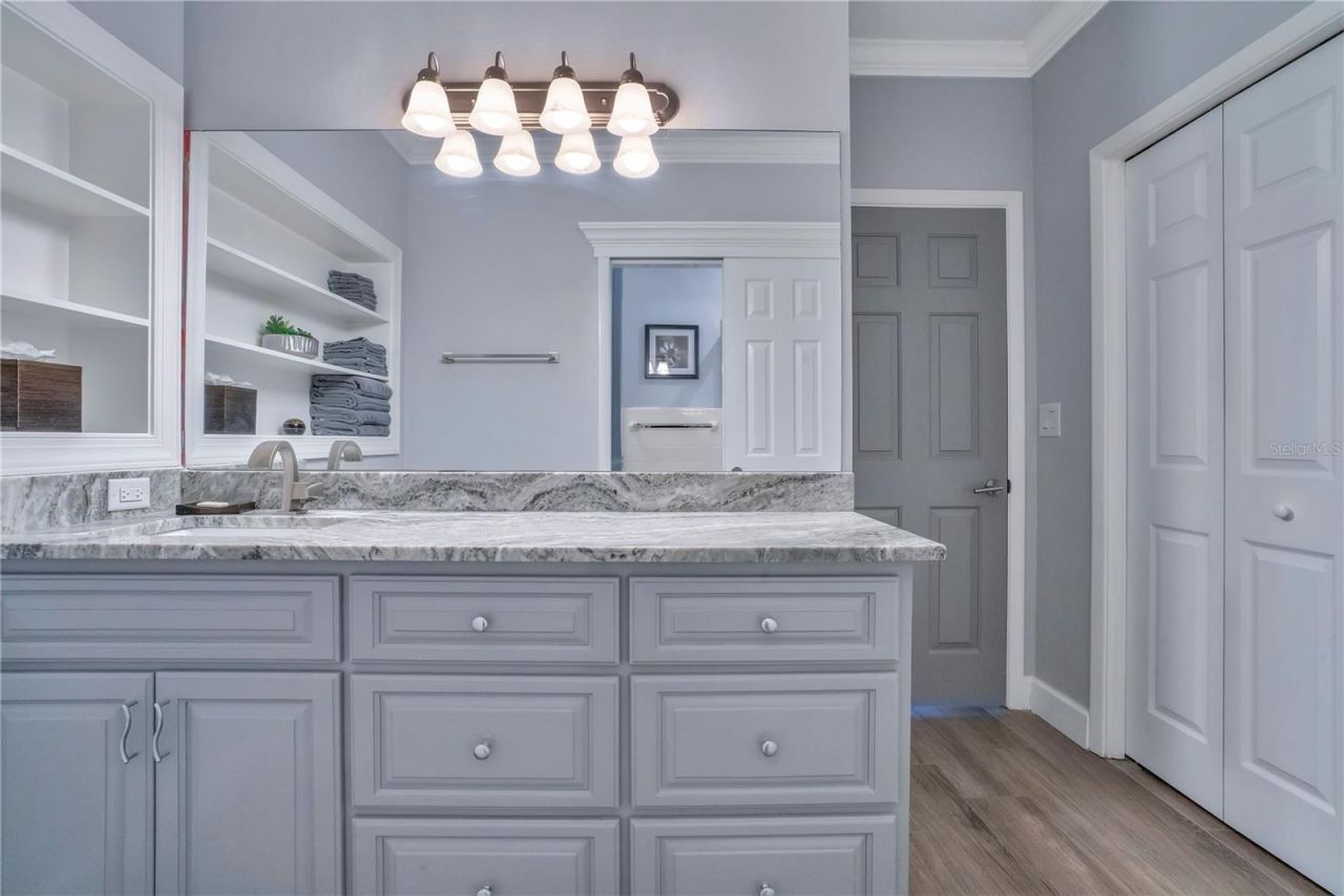 3433 Cullen Lake Shore Drive, Belle Isle, FL 32812 Photo