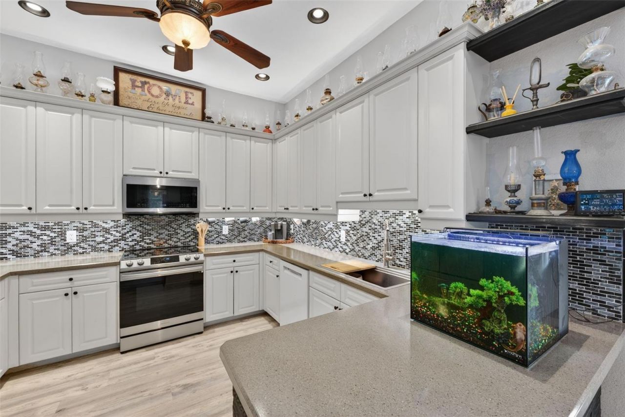 113 Sesame Road W, Rotonda West, FL 33947 Photo