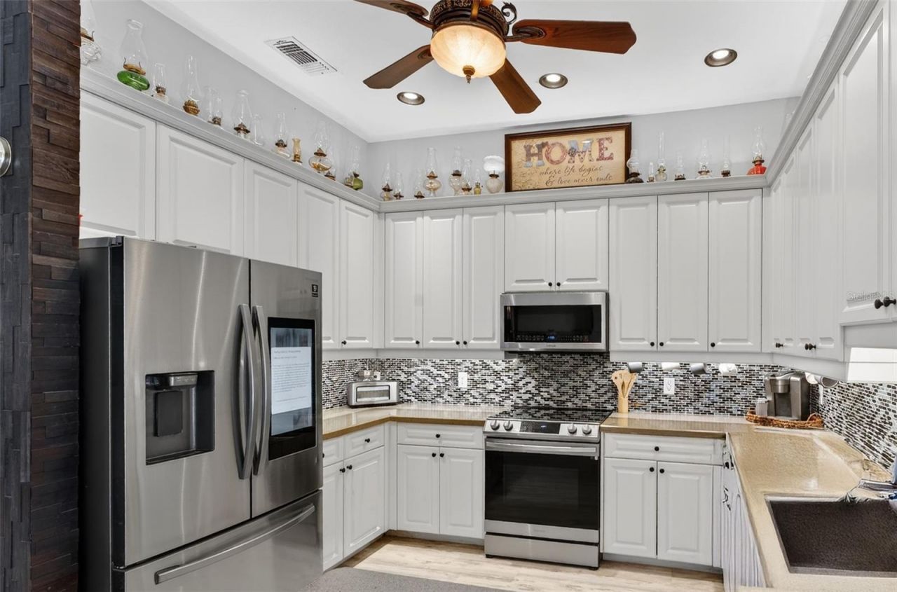 113 Sesame Road W, Rotonda West, FL 33947 Photo