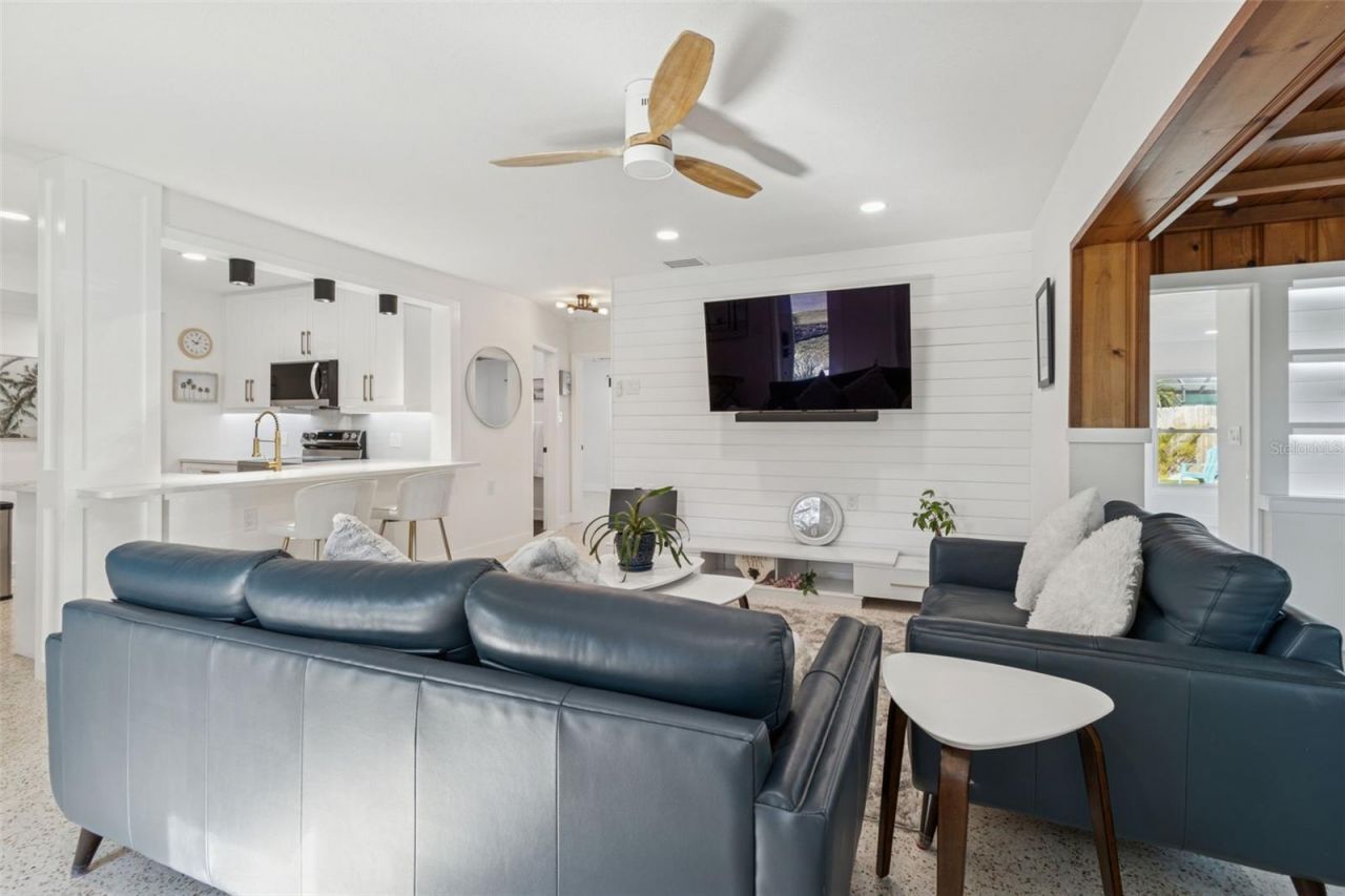 2488 Del Rio Way, Dunedin, FL 34698 Photo
