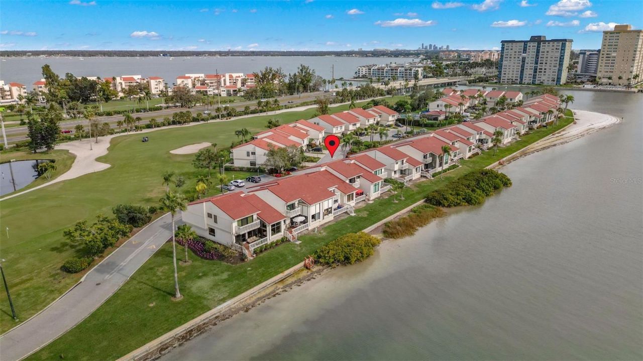 5668 Escondida Boulevard S, Saint Petersburg, FL 33715 Photo