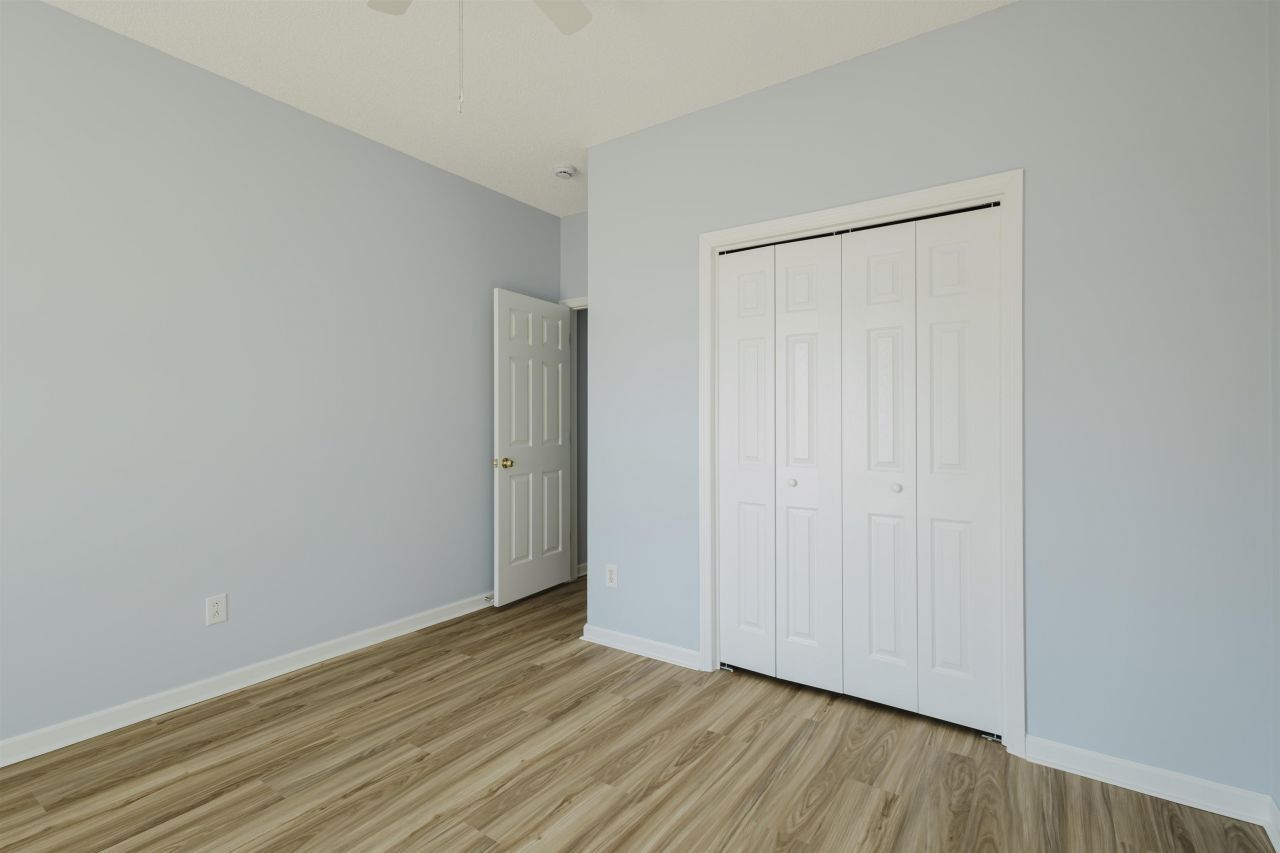 6011 Mossy Oaks Dr. Photo 24