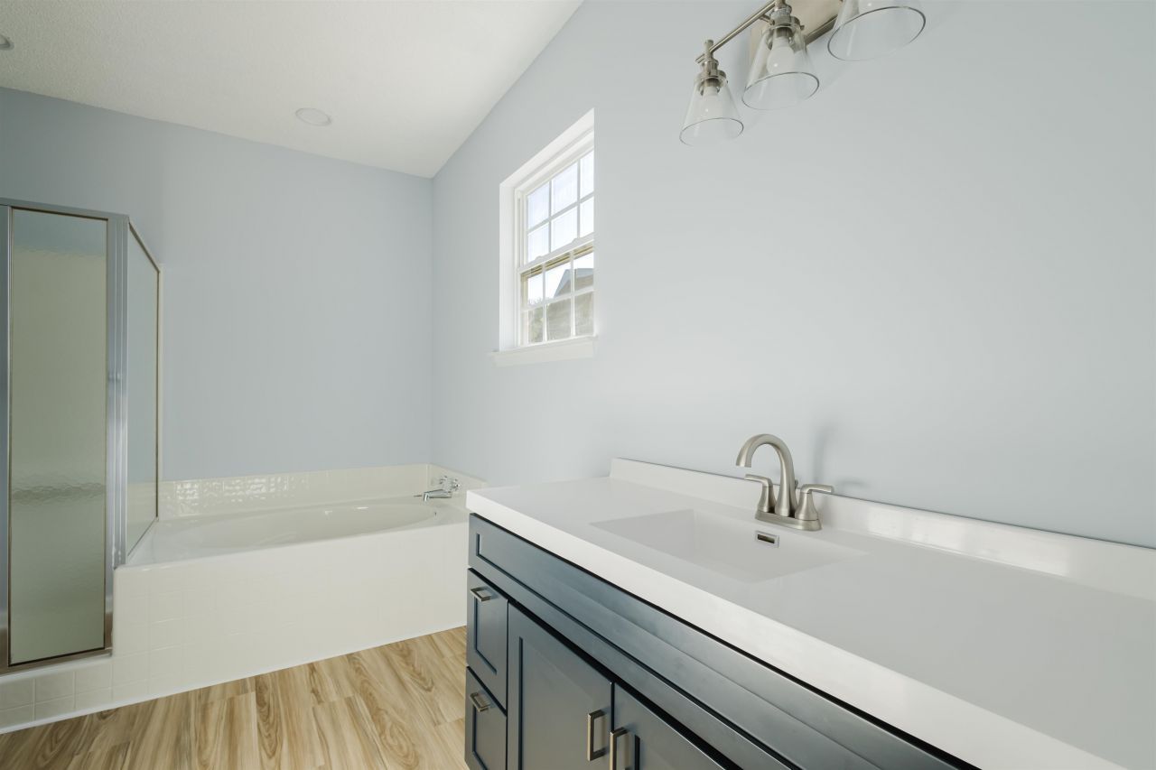 6011 Mossy Oaks Dr. Photo 29