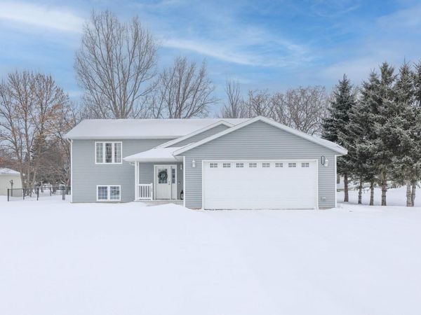 1120 Madisson Street, Alexandria, MN 56308