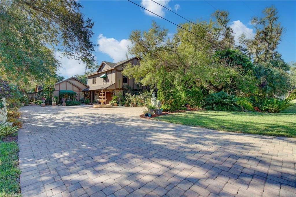 3836 Hidden Acres Cir N, North Fort Myers, FL 33903 Photo