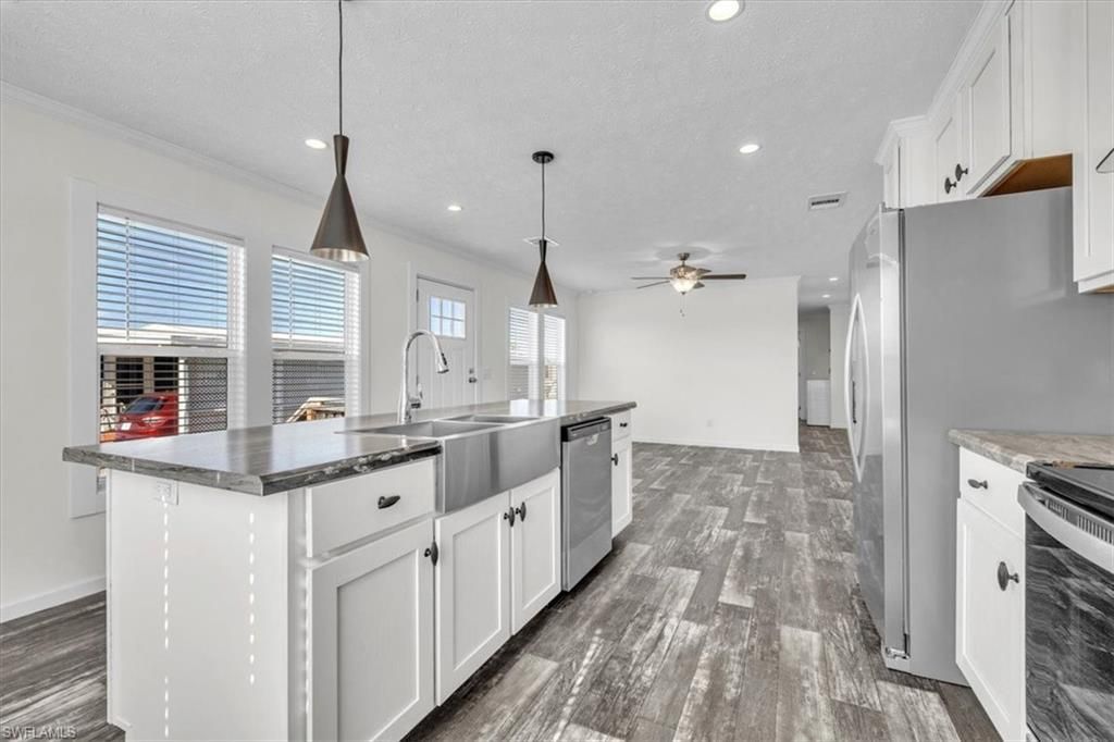 3162 Mercury Ln , North Fort Myers, FL 33903 Photo