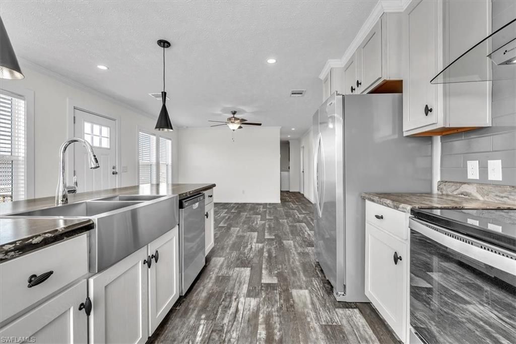 3162 Mercury Ln , North Fort Myers, FL 33903 Photo