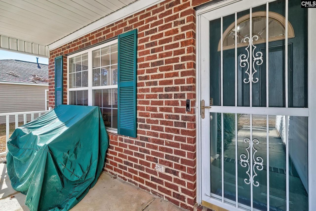 123 Gayle Pond Trace Photo 4