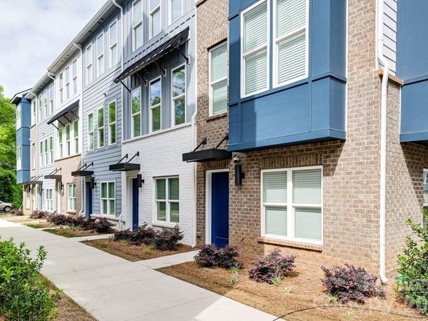 3015 Jolene Court, Charlotte, NC 28206