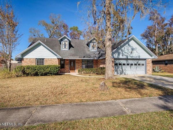 467 KEVIN Drive, Orange Park, FL 32073