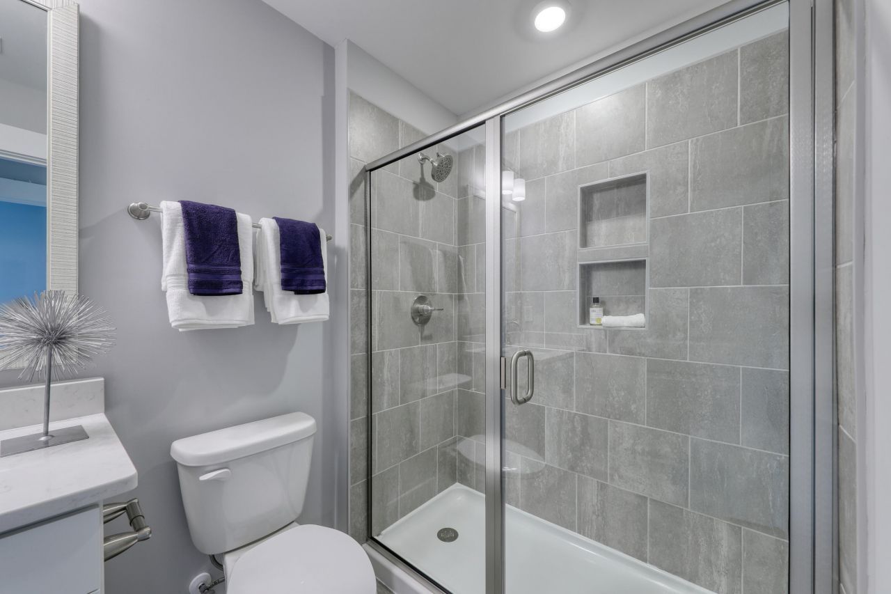 120 Crosswick Street Photo 20