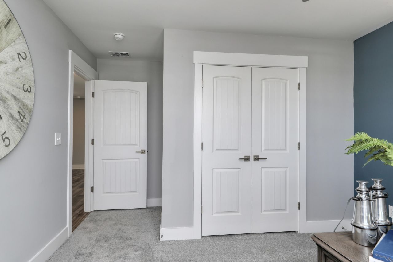 120 Crosswick Street Photo 27