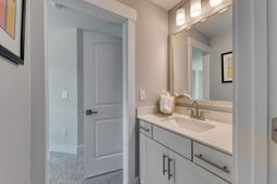 120 Crosswick Street photo 4