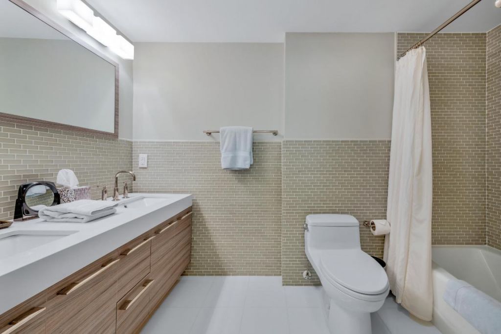 170 N Ocean Boulevard, Unit 207, Palm Beach, FL 33480 Photo