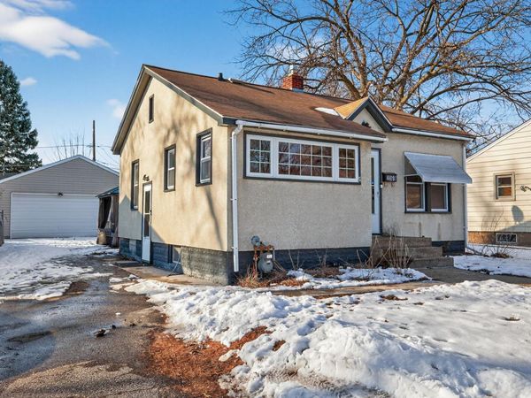 2069 Manitou Avenue, Saint Paul, MN 55119