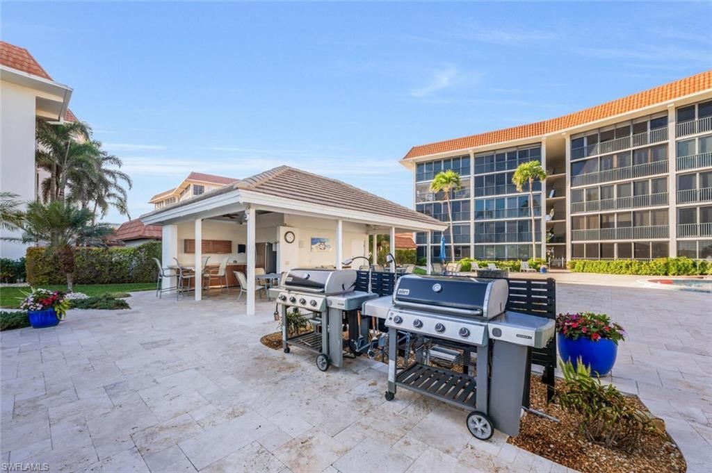 222 Harbour Dr, Unit 218, Naples, FL 34103 Photo