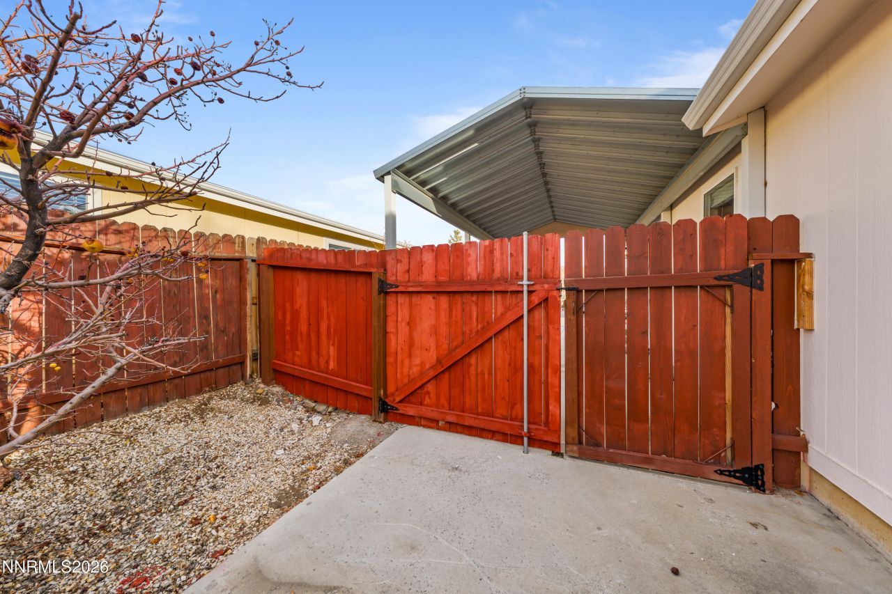 5277 Mt Dana Drive, Reno, NV 89506 Photo