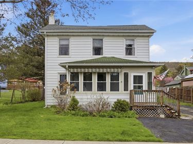38 Liberty Street, Hammondsport, NY 14840