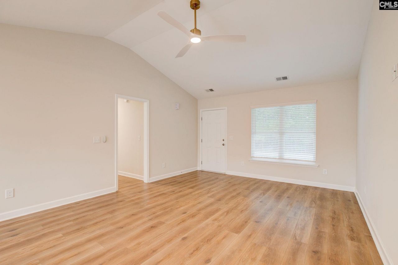 1367 Wildwood Lane Photo 10