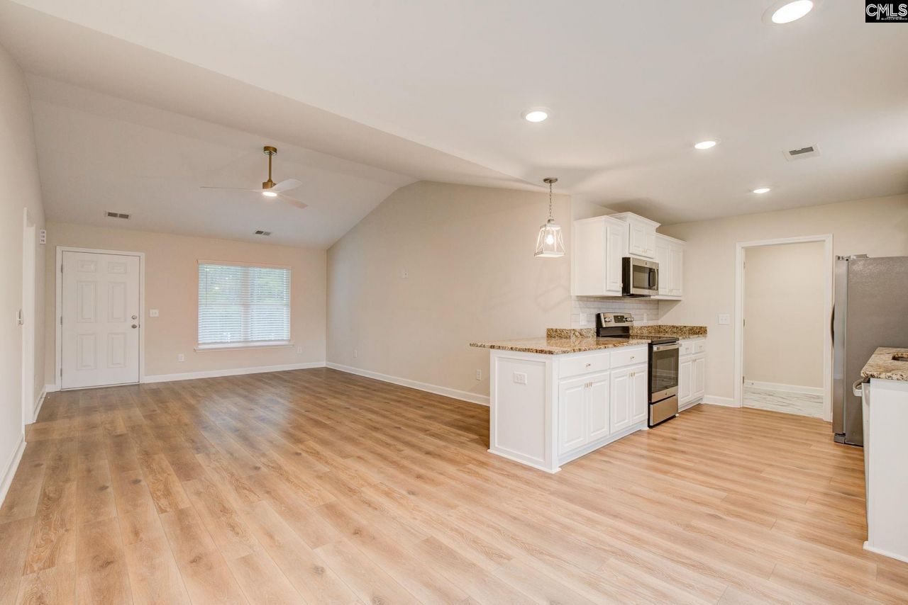 1367 Wildwood Lane Photo 13