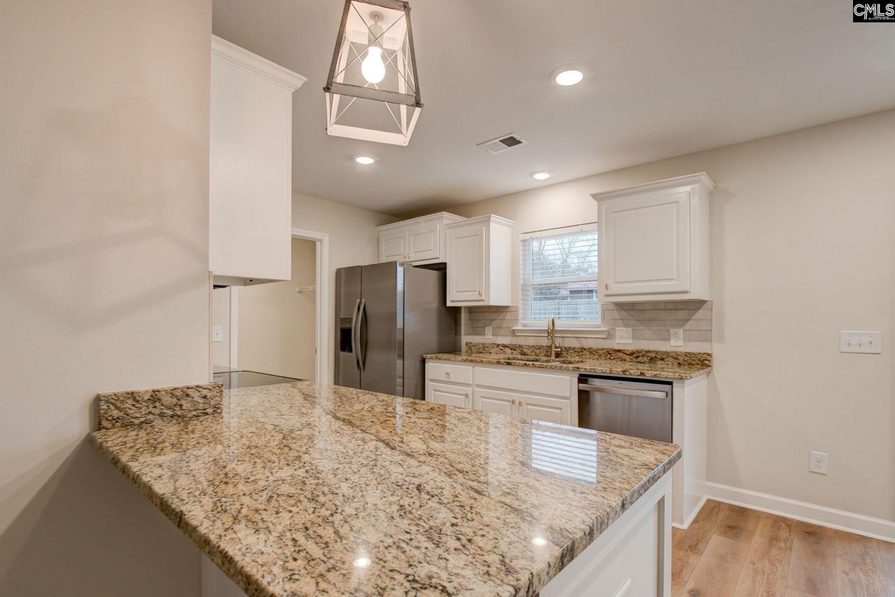 1367 Wildwood Lane Photo 14