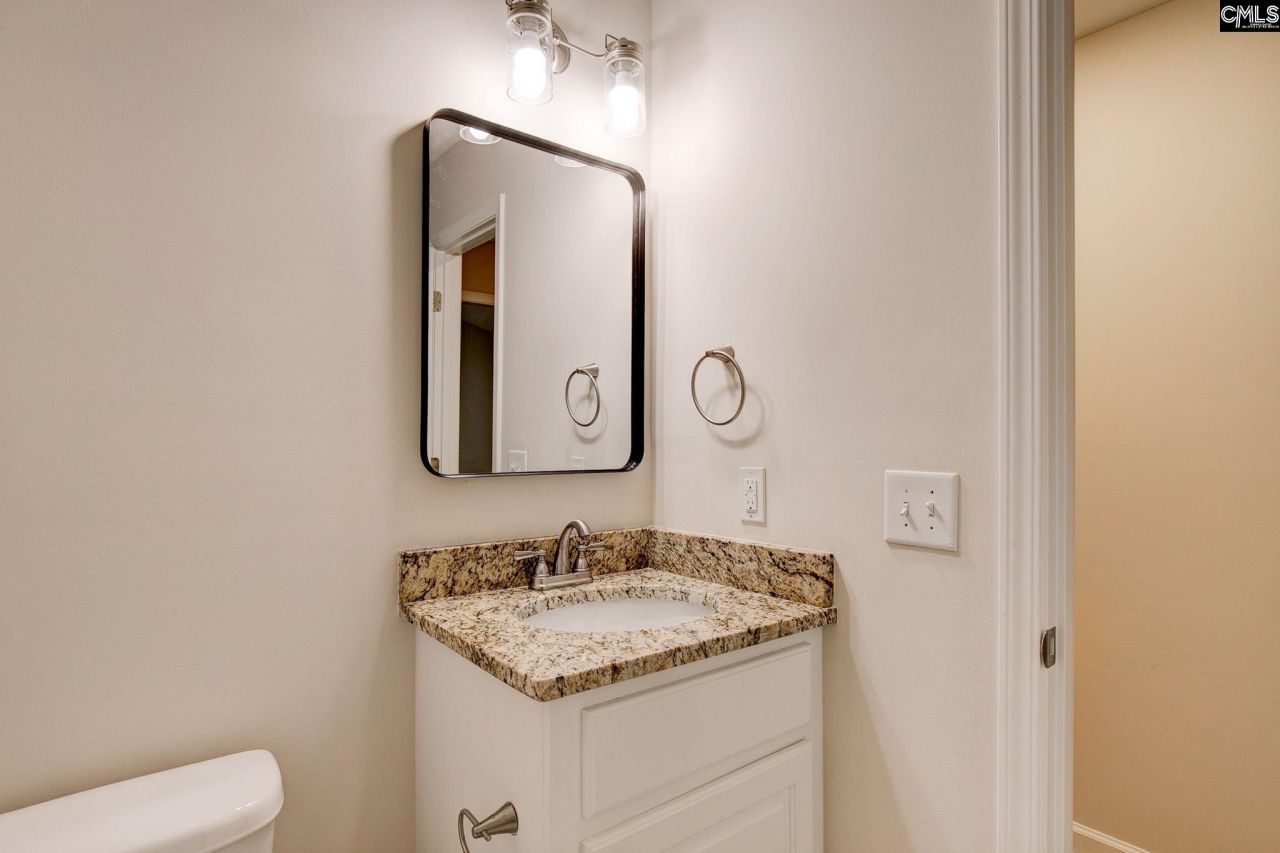 1367 Wildwood Lane Photo 23