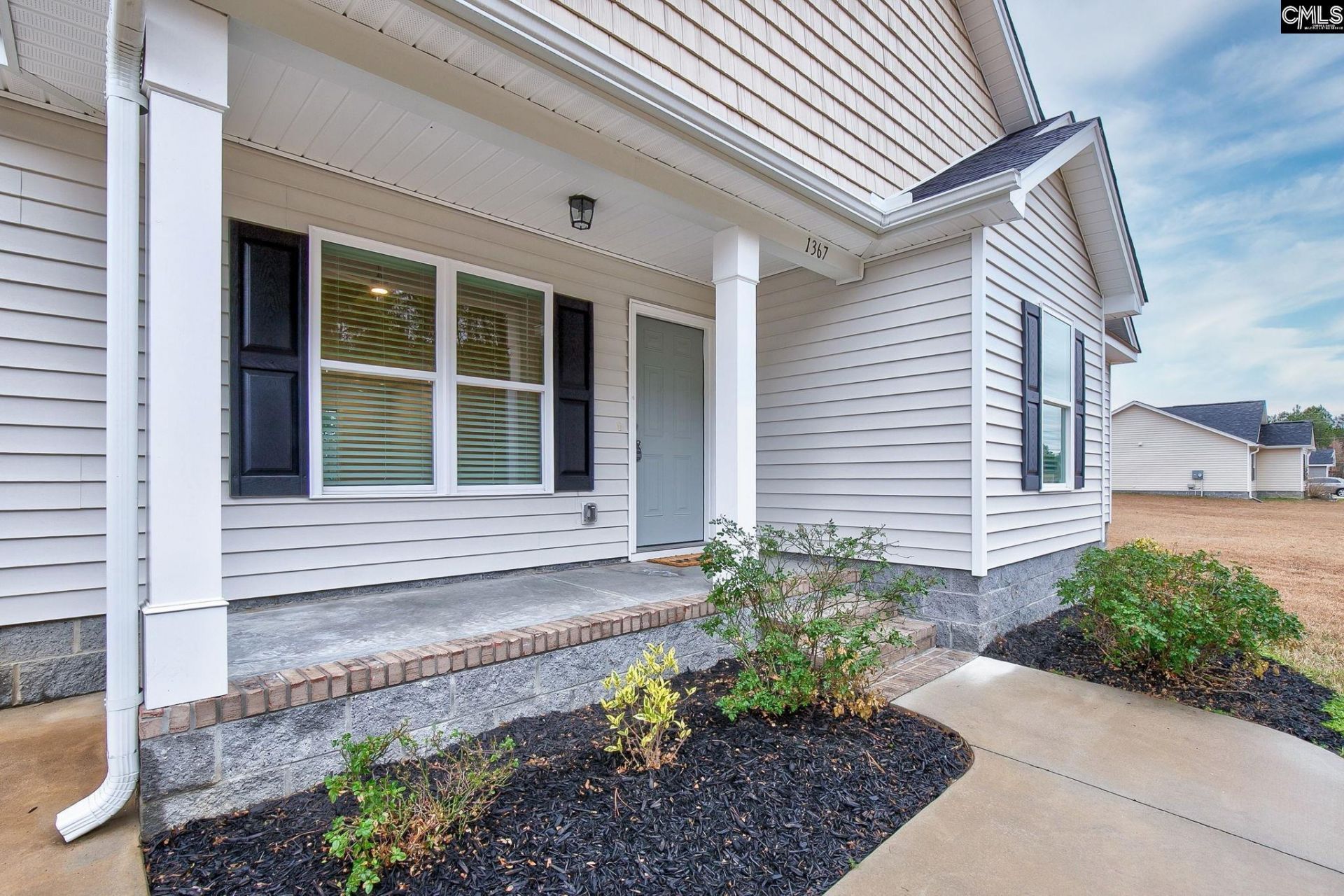 1367 Wildwood Lane Photo 4