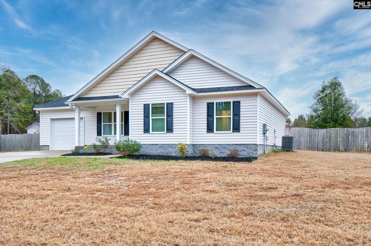 1367 Wildwood Lane Photo 4