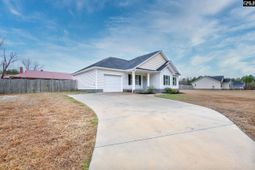 1367 Wildwood Lane photo 4