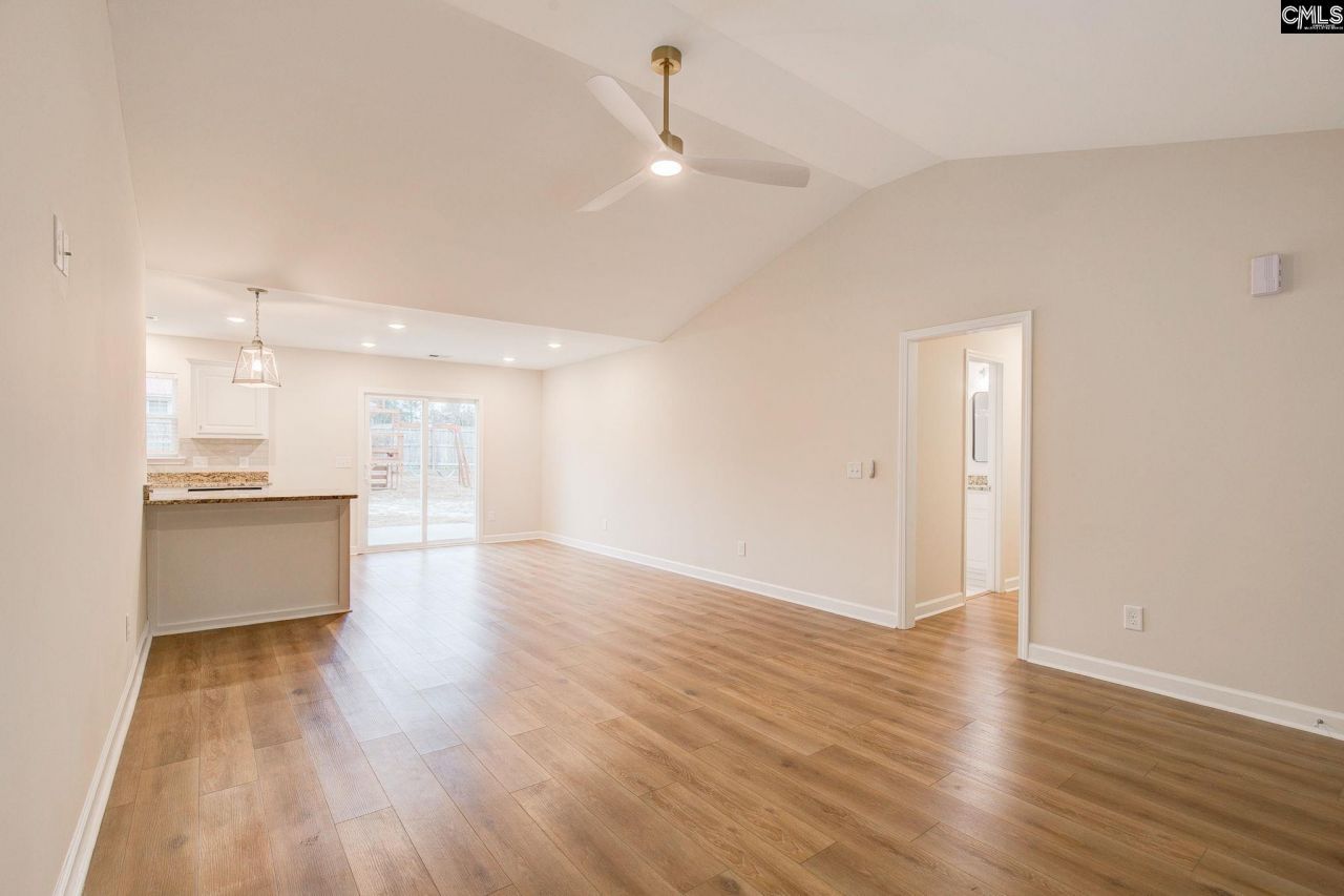 1367 Wildwood Lane Photo 9