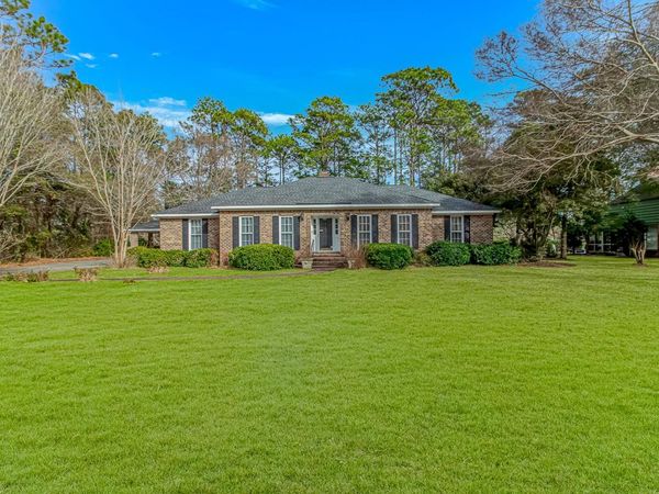 119 University Circle, Conway, SC 29526